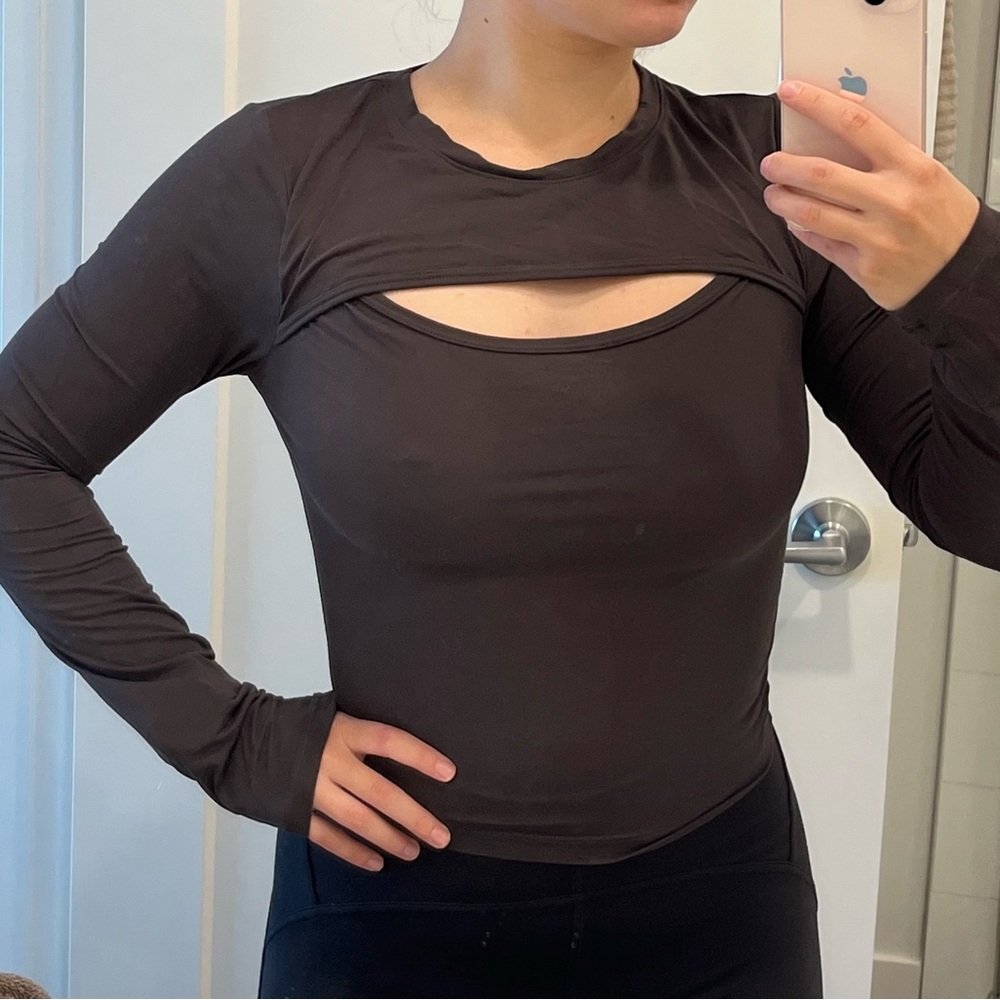 Alphalete Key Hole Long Sleeve